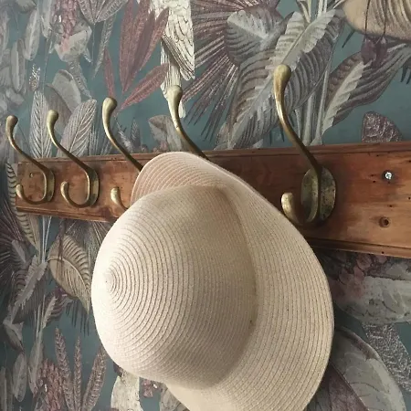 Aupres Du Chateau 2 3* Breze