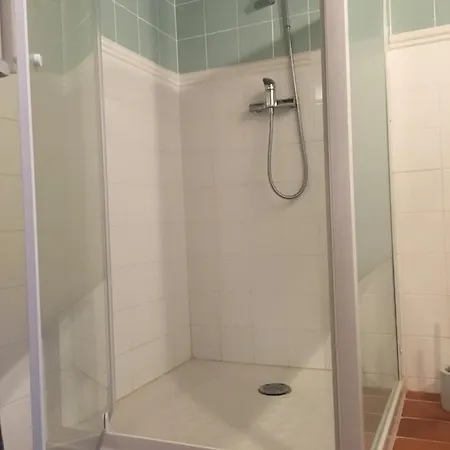 Alojamento de Acomodação e Pequeno-almoço Auprès Du Château 2 Breze