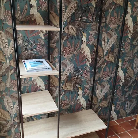 Aupres Du Chateau 2 3* Breze