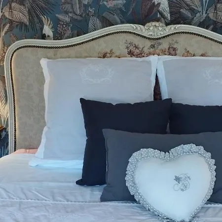 Auprès Du Château 2 Breze