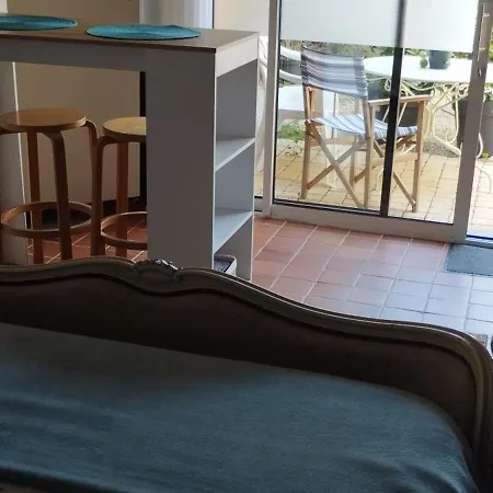 Auprès Du Château 2 Couette-café *