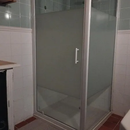 Aupres Du Chateau 2 לינה וארוחת בוקר 3*