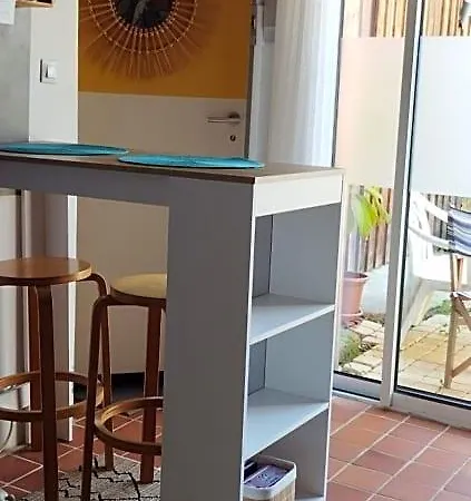 فندق مبيت وإفطار Aupres Du Chateau Cocon Paisible Terrasse Breze